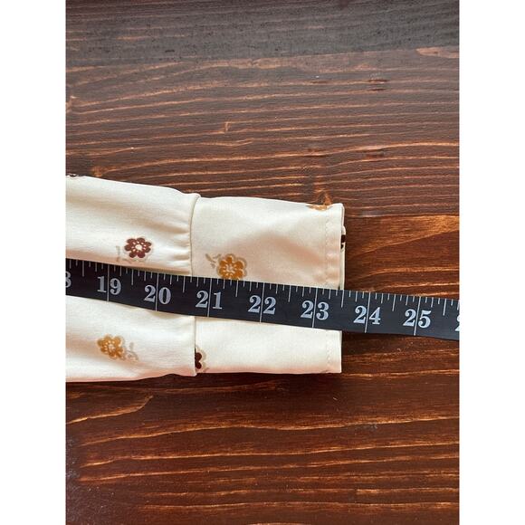 VTG DONNKENNY Cream Ditsy Floral Blouse S/M 60s/70s Retro Groovy Large Collar - Picture 13 of 15